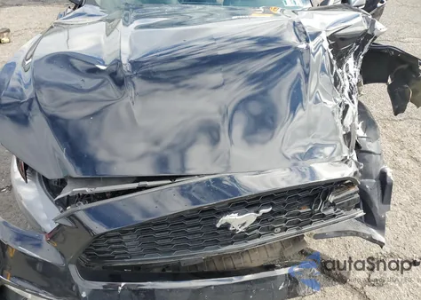 2015 Ford Mustang z USA, uszkodzony, nr VIN 1FA6P8TH0F5340434